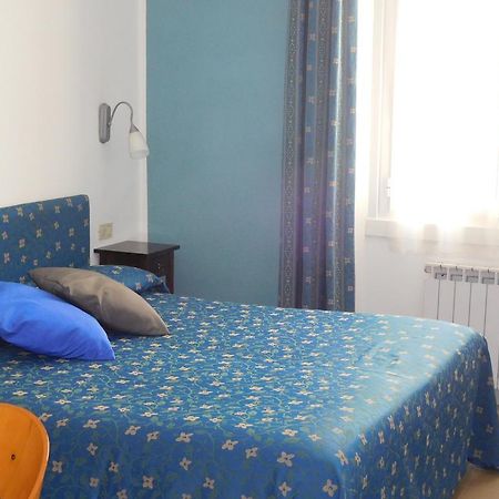 Baia Delle Favole Affittacamere Sestri Levante Exterior foto